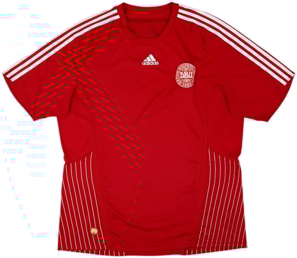 2007-10 Denmark Home Shirt - 4/10 - (XXL)