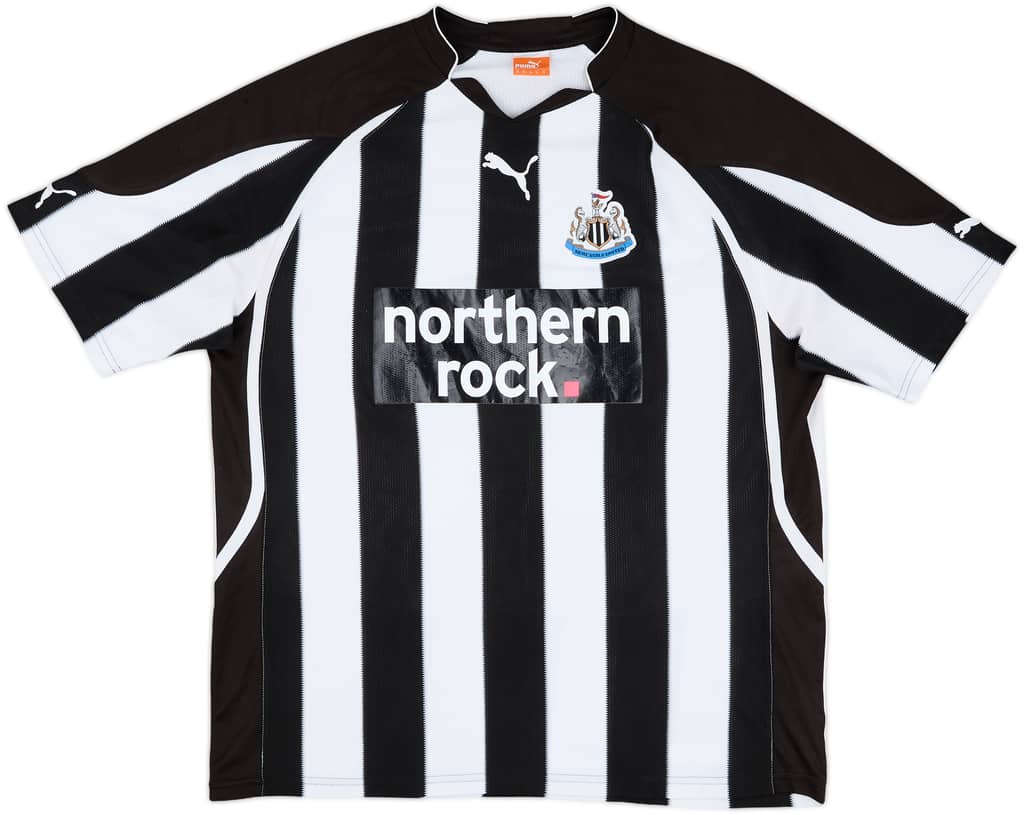 2010-11 Newcastle Home Shirt - 4/10 - (XL)