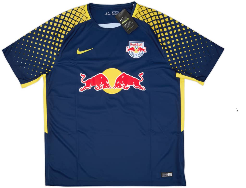 2017-18 Red Bull Salzburg Away Shirt (XL)