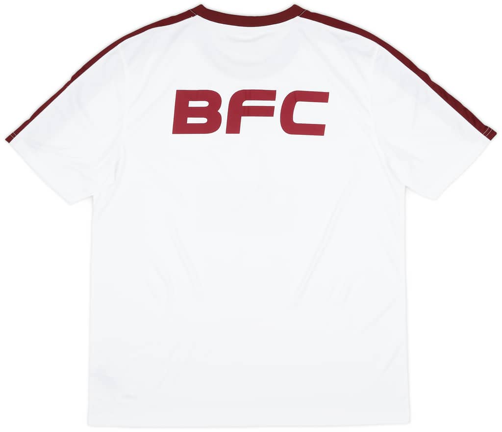 2017-18 Dynamo Berliner Away Shirt (L)