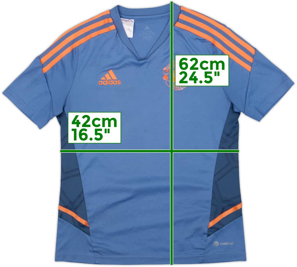 2022-23 Manchester United adidas Training Shirt - 7/10 - (L.Boys)