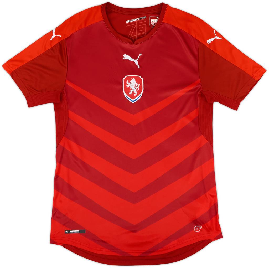 2016-17 Czech Republic Home Shirt - 8/10 - (M)