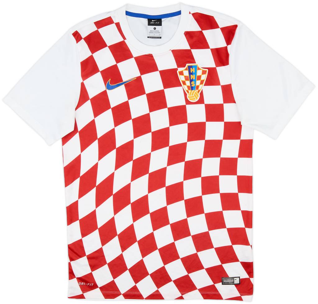 2016-18 Croatia Basic Home Shirt - 8/10 - (S)