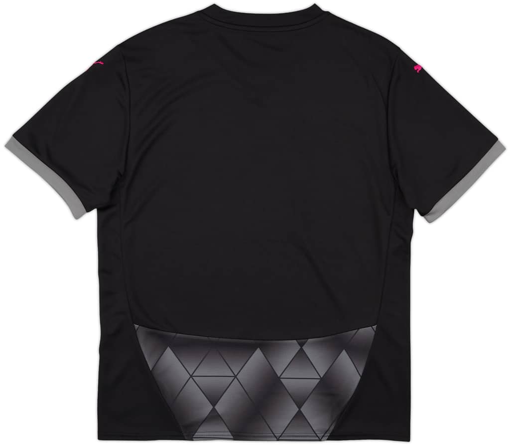 2024-25 Braga Away Shirt