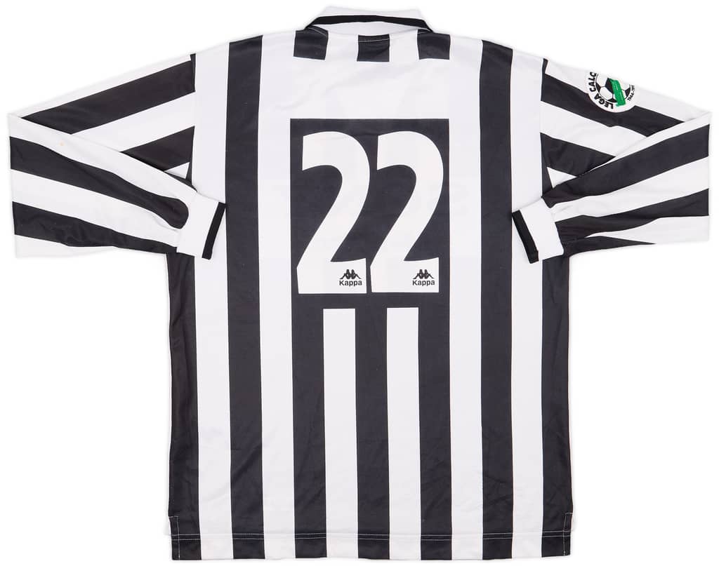 1996-97 Juventus Match Issue Home L/S Shirt #22