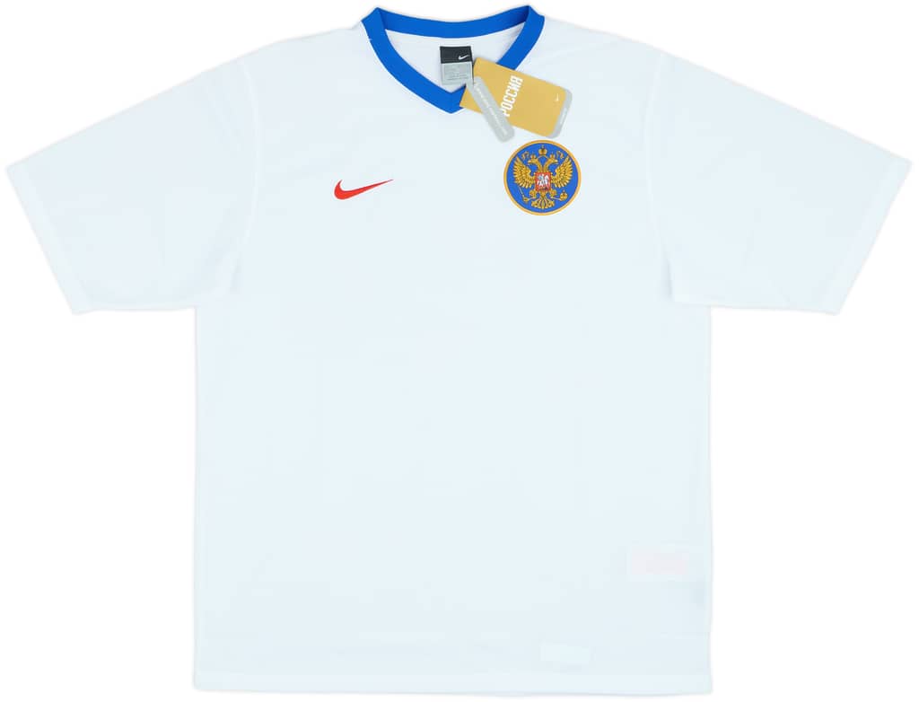 2006 Russia Basic Away Shirt (L)