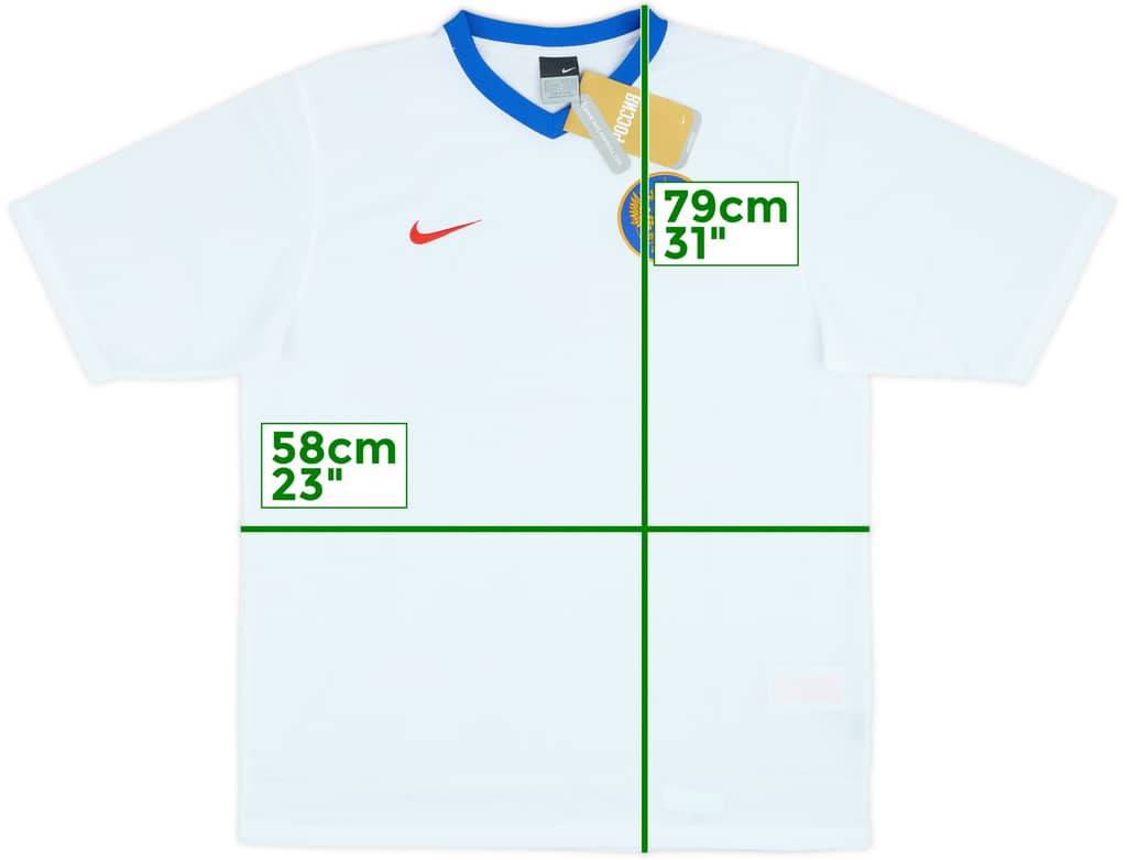 2006 Russia Basic Away Shirt (L)