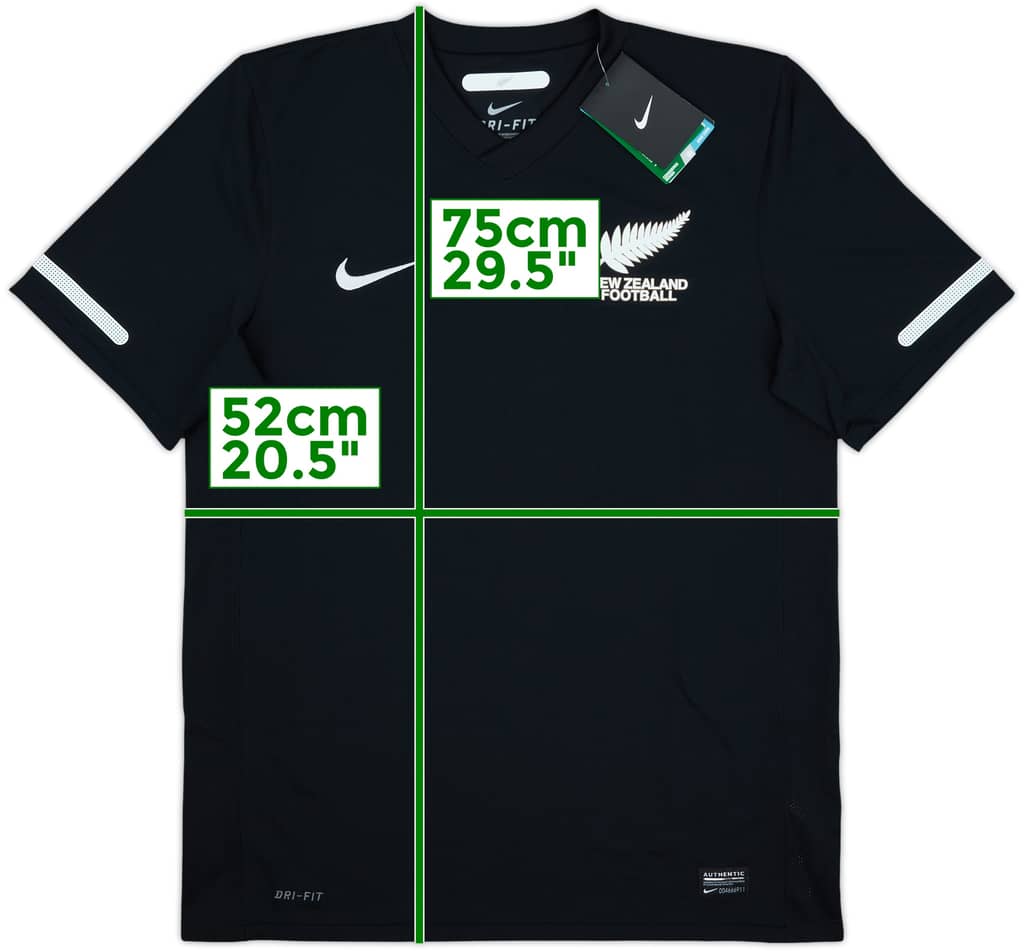 2010-12 New Zealand Away Shirt (M)