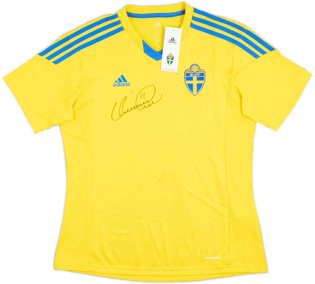 2013-15 Sweden Women's Signed Home Shirt (Larsson) (M)