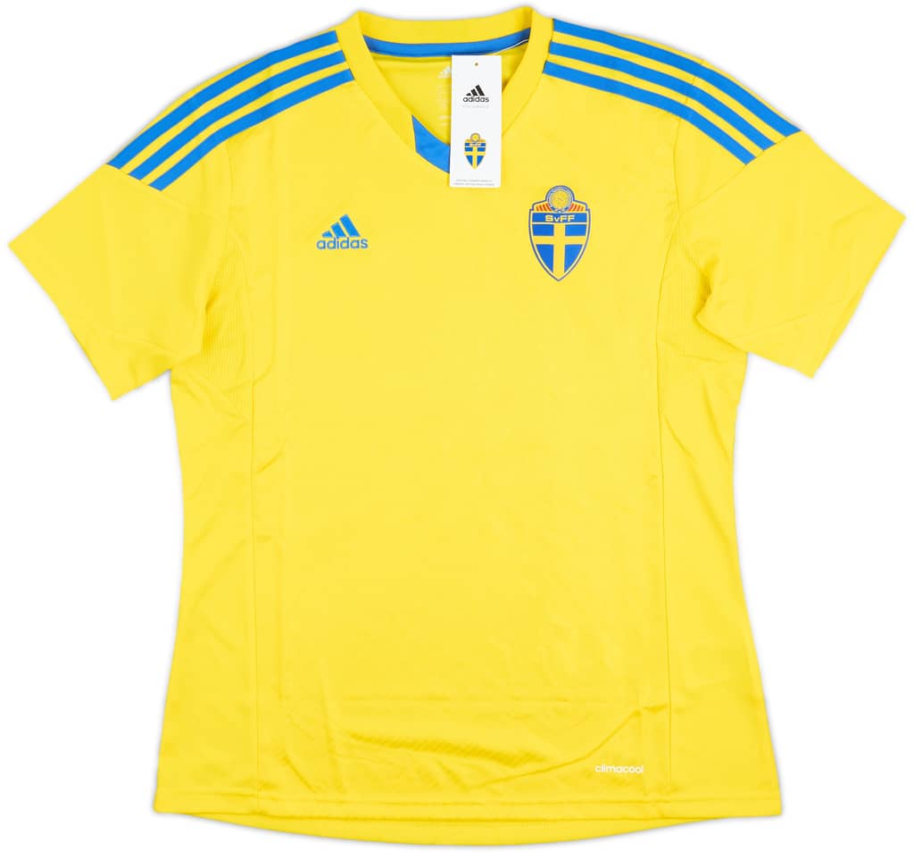 2013-15 Sweden Women's Home Shirt (M)