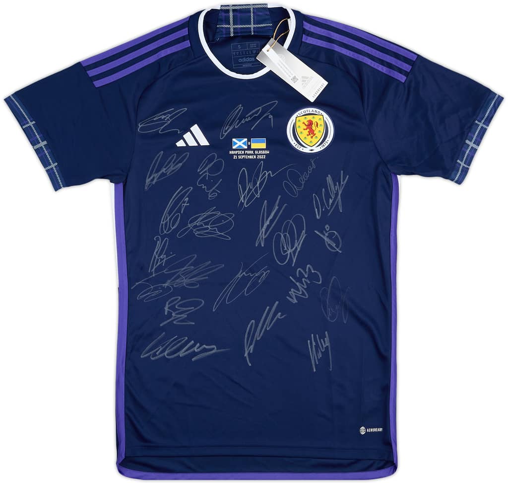 2022 Scotland Player Issue Squad Signed Home Shirt (S)