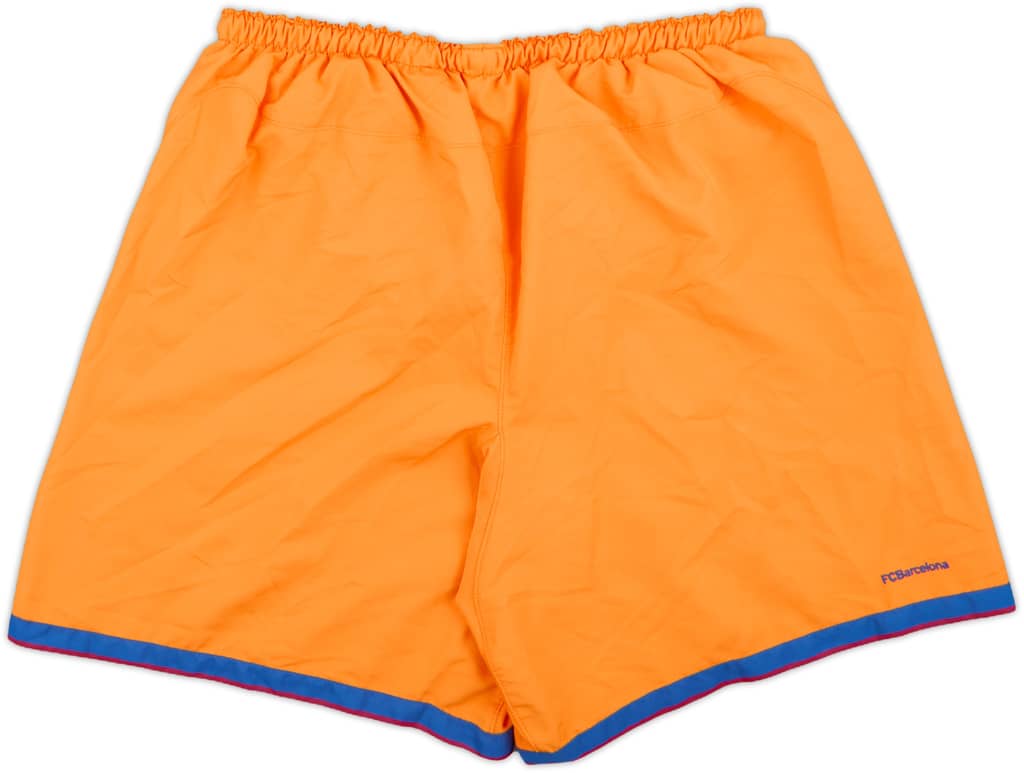 2006-07 Barcelona Away Shorts (Ronaldinho) #10 - 7/10 - (L)