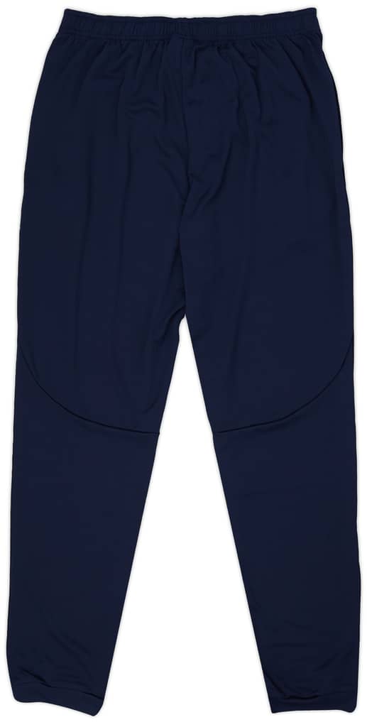 2022-23 Kaizer Chiefs Nike Training Pants/Bottoms