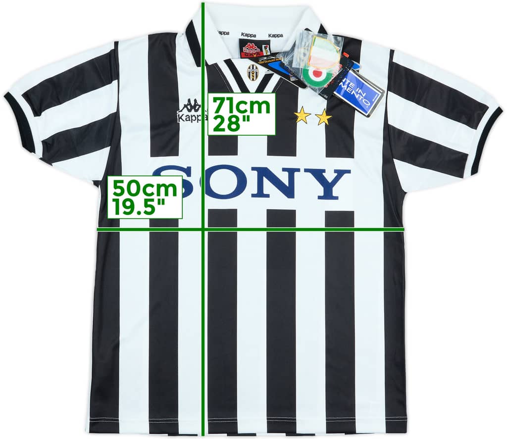 1995-97 Juventus Home Shirt (S)