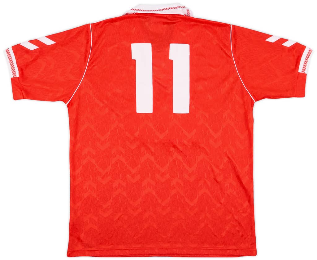 1992-93 Benfica Match Issue Home Shirt #11 (Isaías)