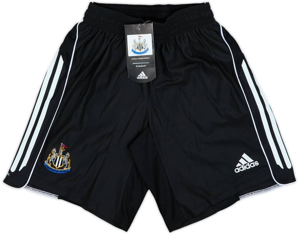 2005-06 Newcastle Home Shorts (M)