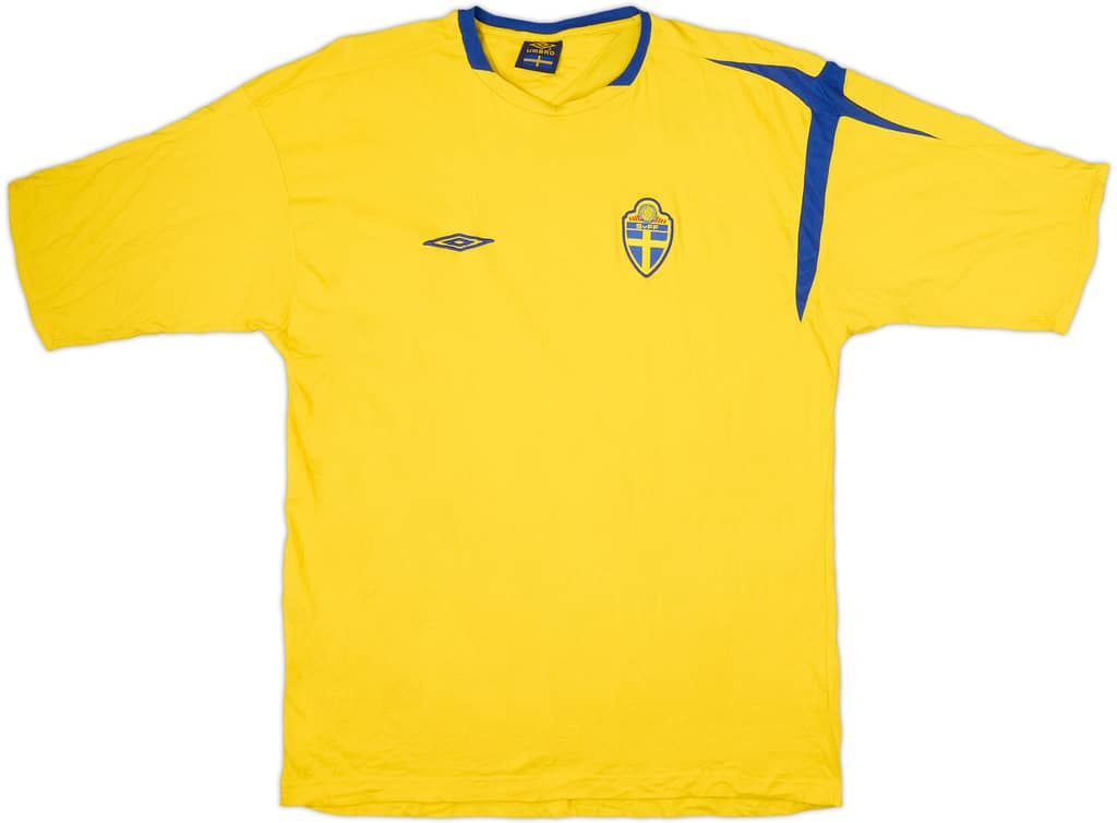 2004-06 Sweden Umbro Cotton Training Shirt - 8/10 - (XXL)
