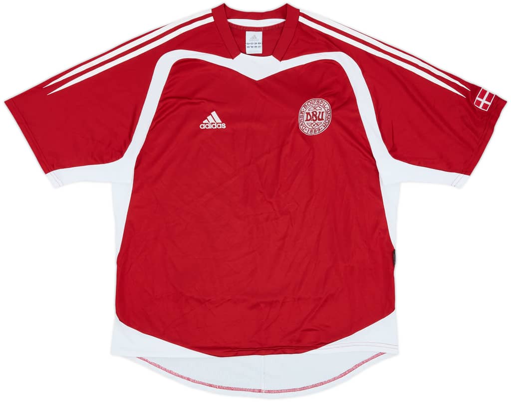 2004-05 Denmark Home Shirt - 7/10 - (L)