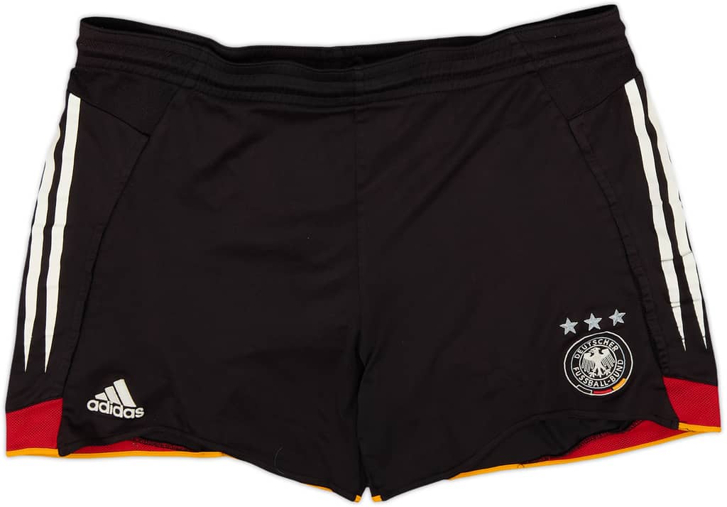 2004-05 Germany Home Shorts - 4/10 - (L)