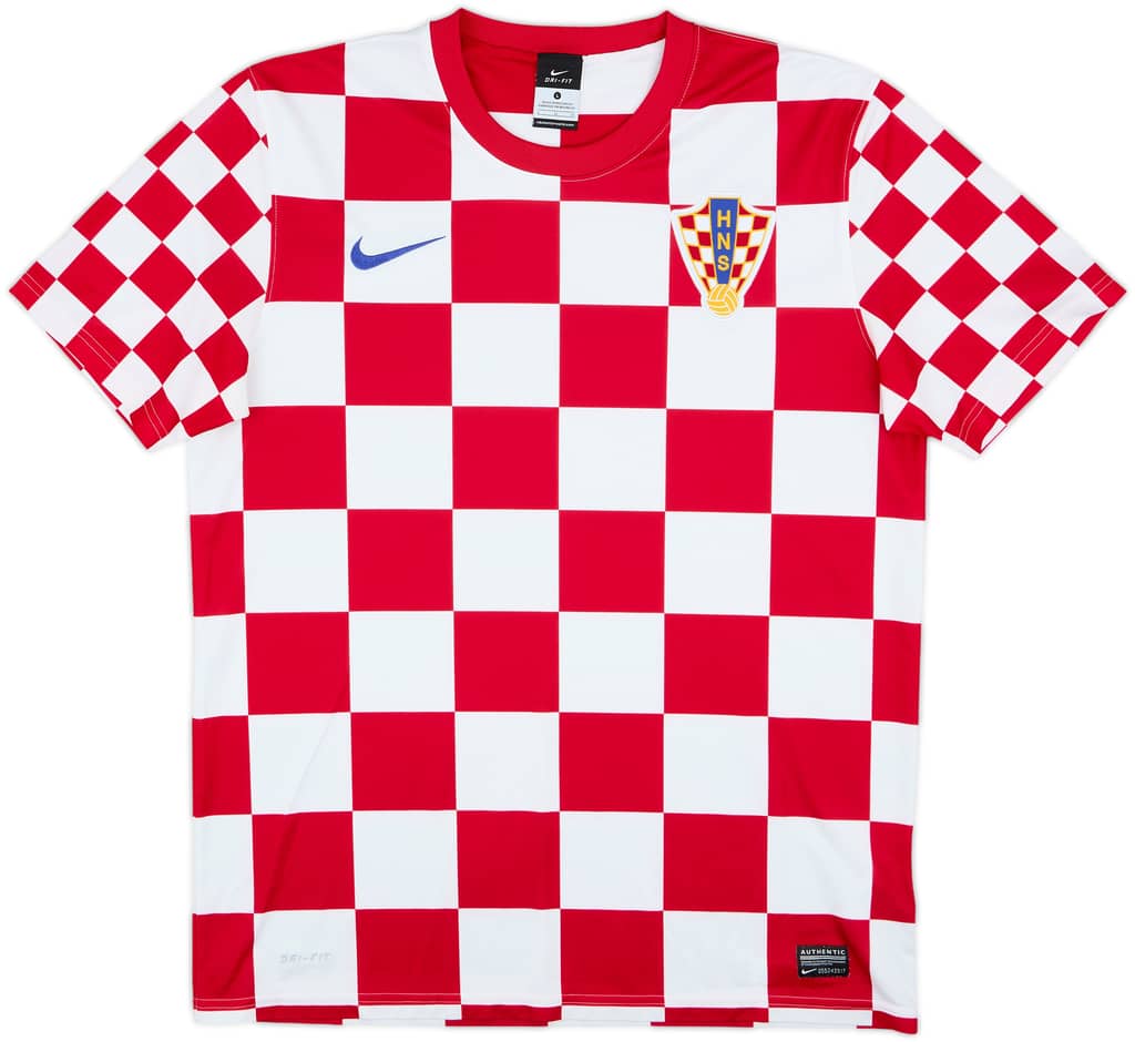 2010-12 Croatia Basic Home Shirt - 10/10 - (L)