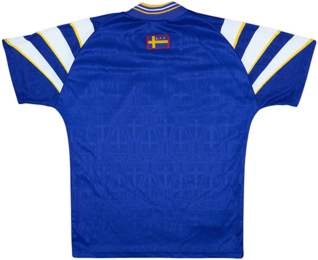 1996-98 Sweden Away Shirt - 9/10 - (S)