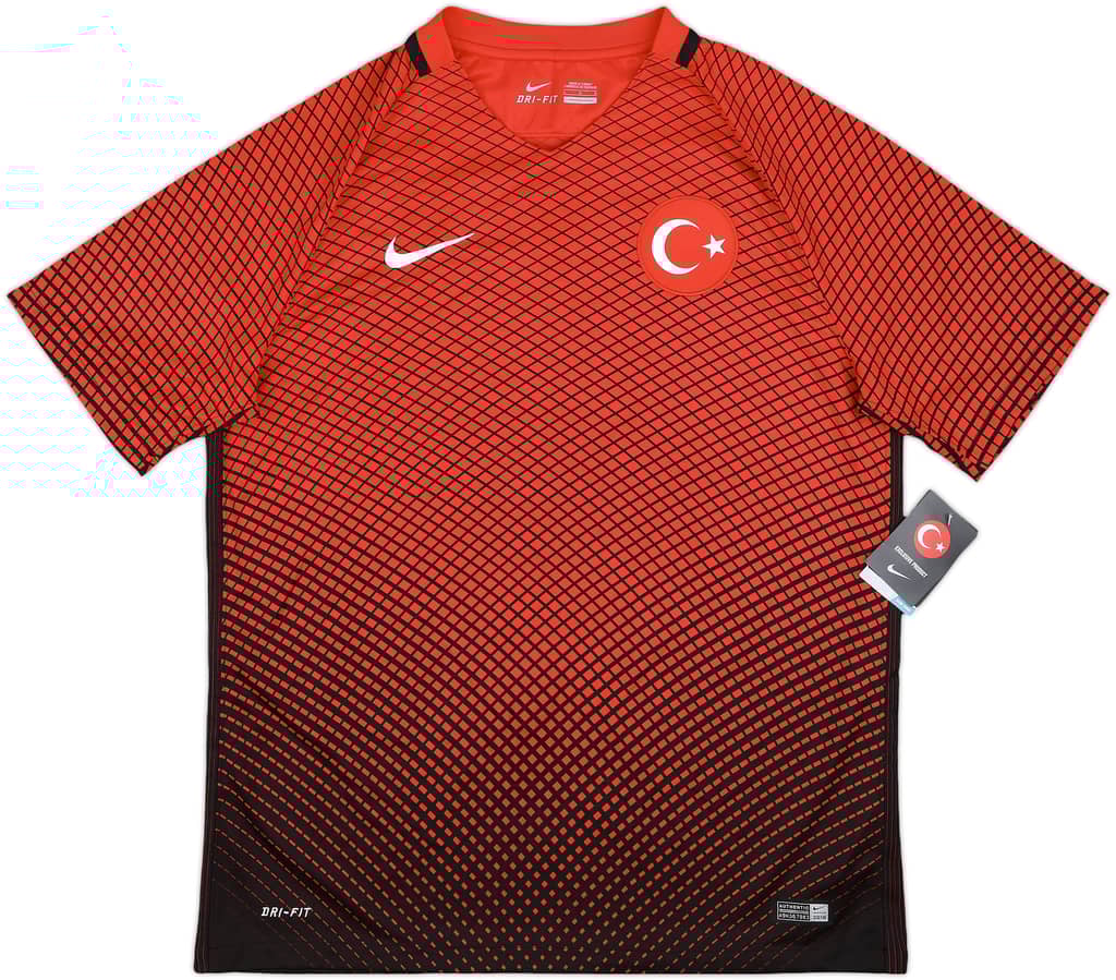 2016-17 Turkey Home Shirt (L)