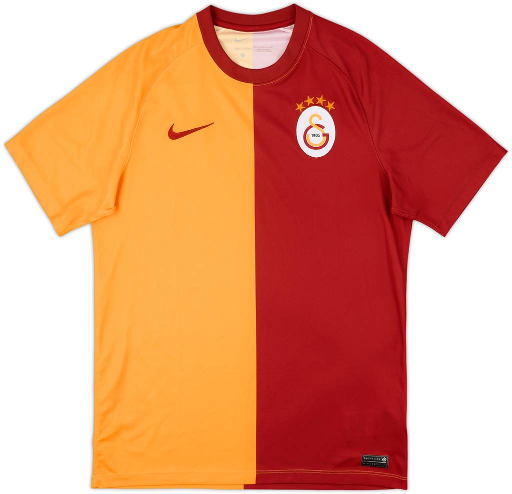 2023-24 Galatasaray Home Shirt - 10/10 - (M)