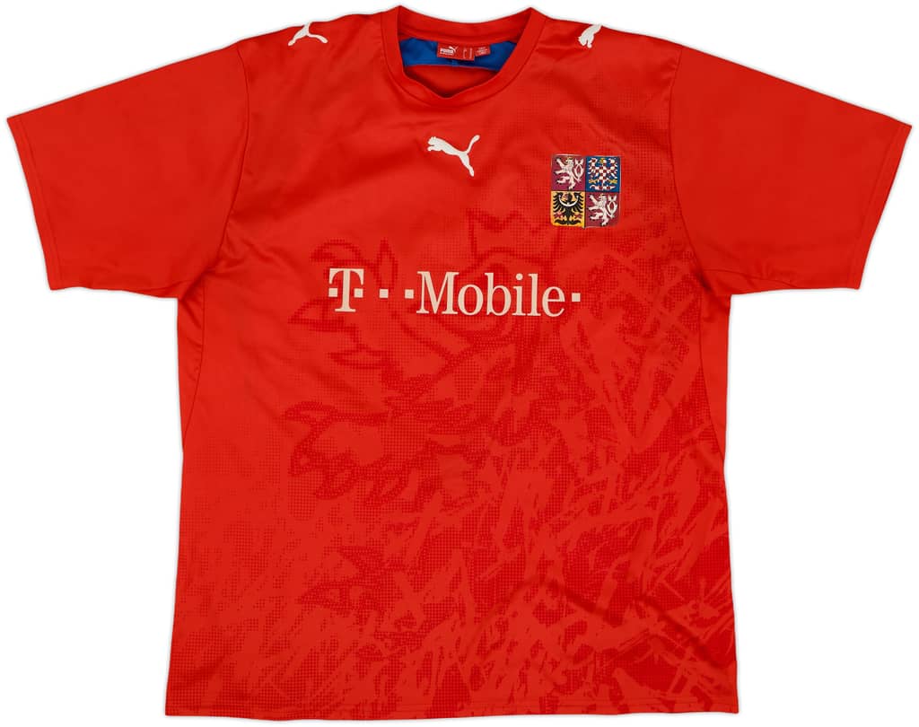 2006-08 Czech Republic Basic Home Shirt - 6/10 - (XL)