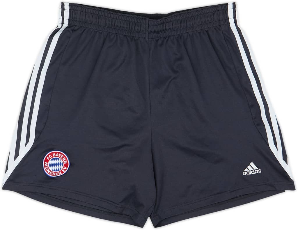 2002-03 Bayern Munich Home Shorts - 5/10 - (L)