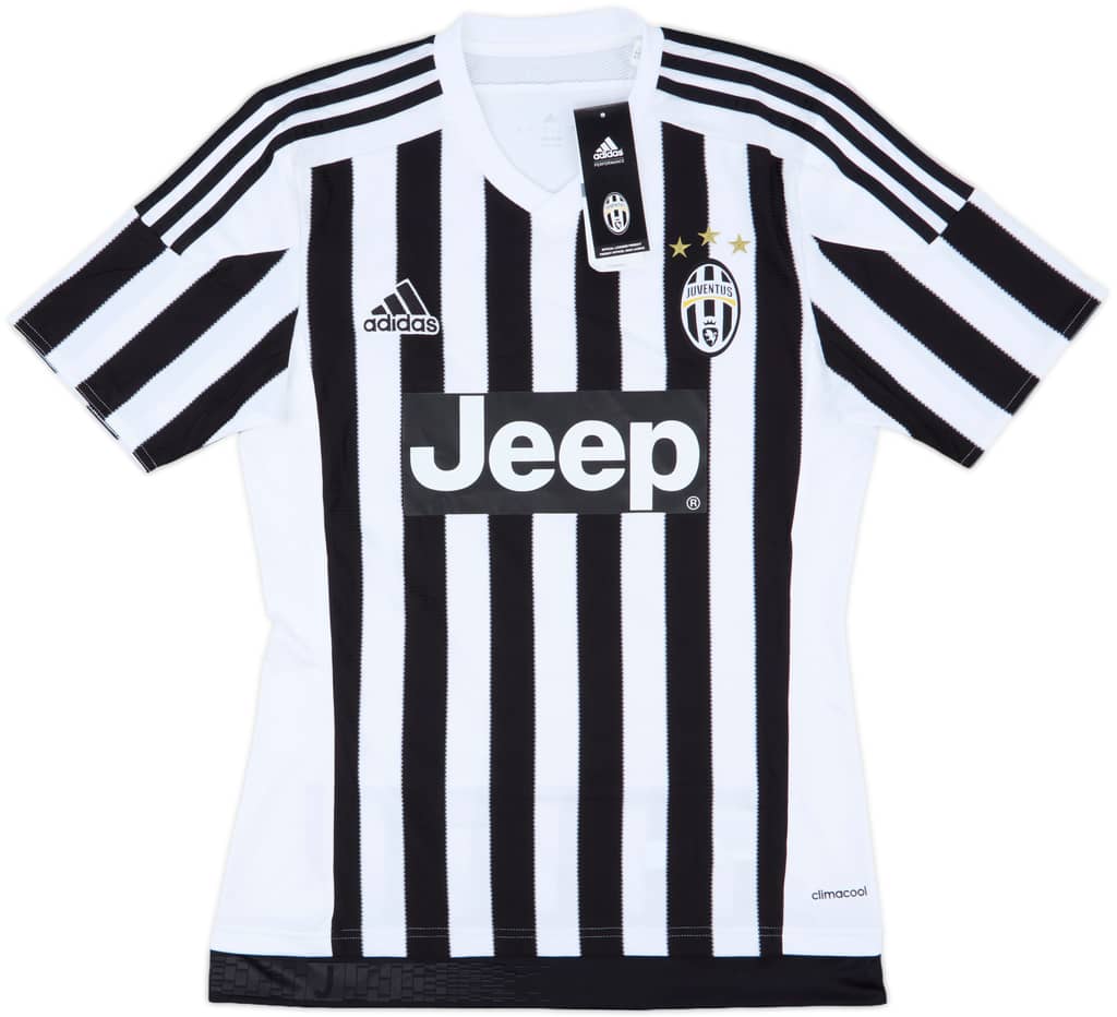 2015-16 Juventus Home Shirt (S)