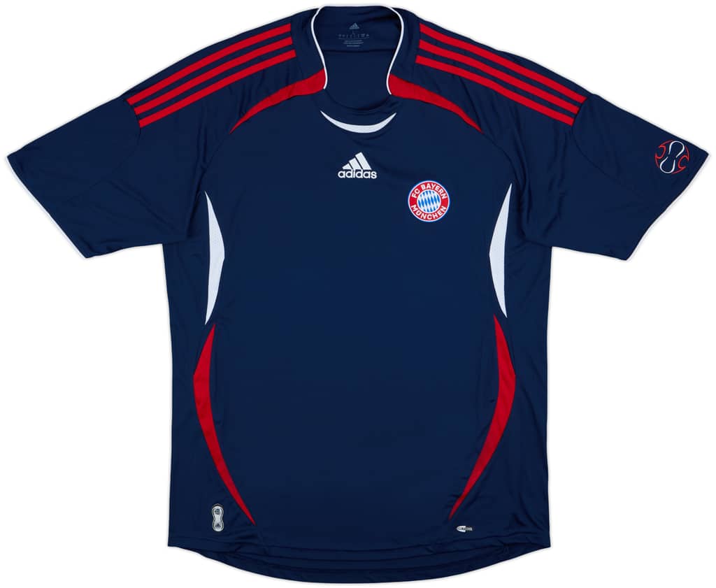 2021-22 Bayern Munich adidas Training Shirt - 10/10 - (L)