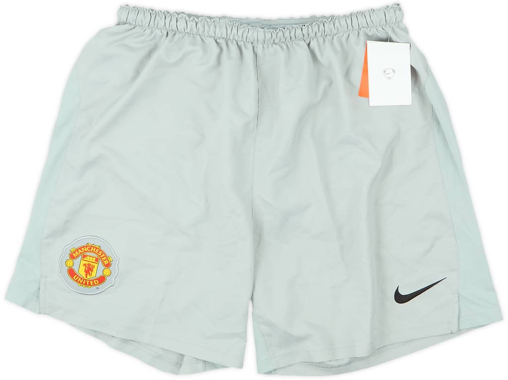 2008-09 Manchester United Nike Training Shorts (L)