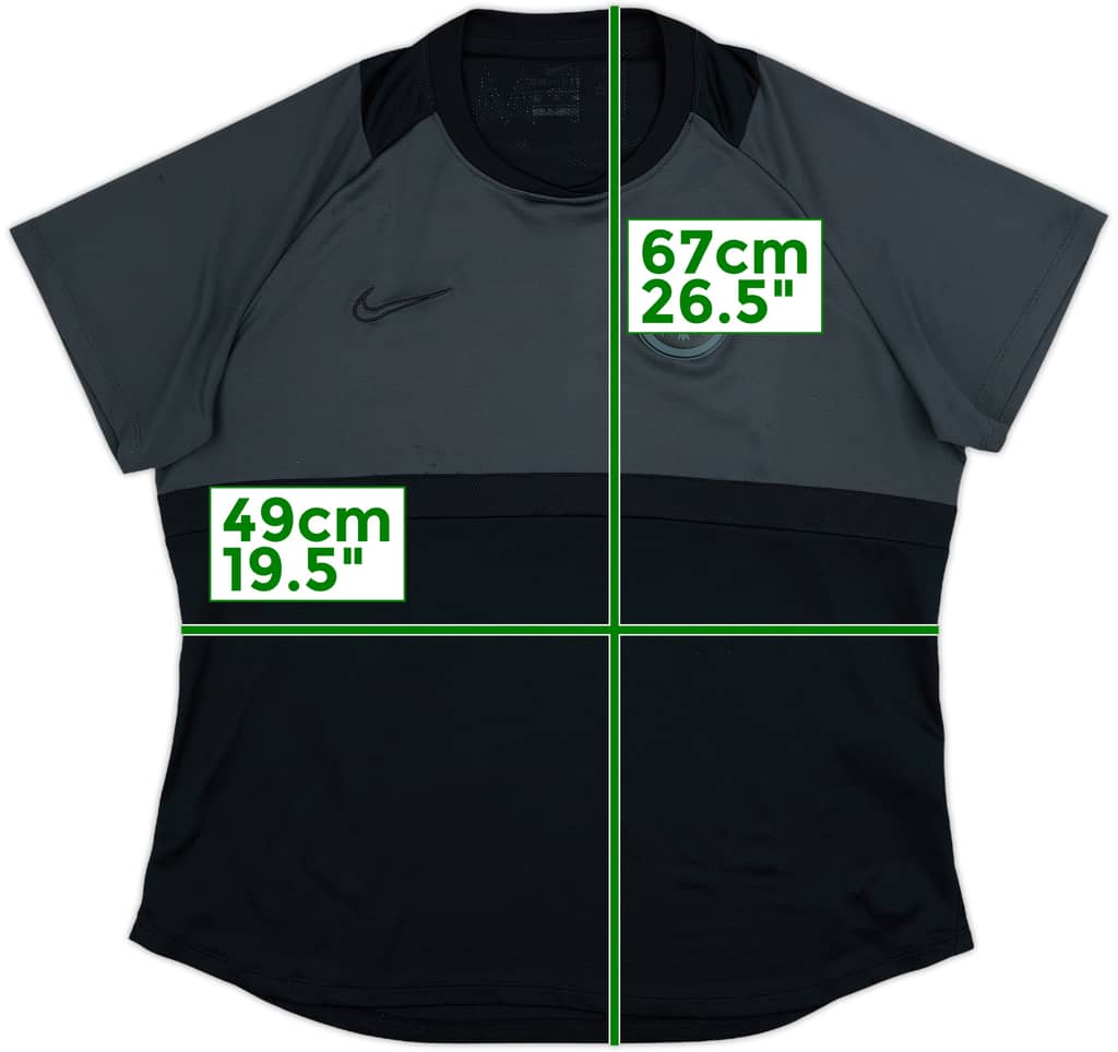 2020-21 Frankfurt Nike Training Shirt - 7/10 - (Women's XL)