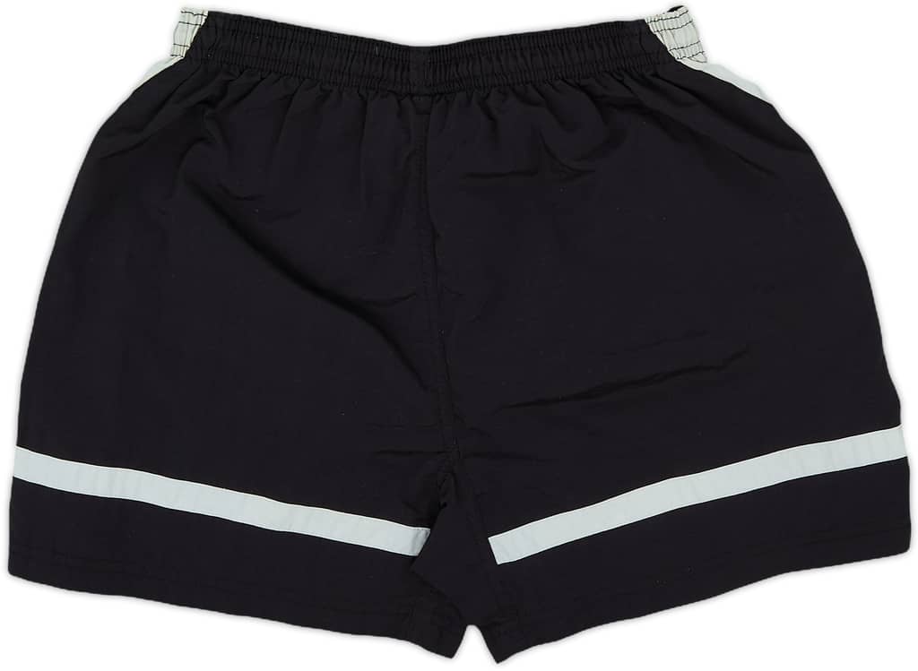2000-02 Manchester United Umbro Training Shorts - 10/10 - (L.Boys)