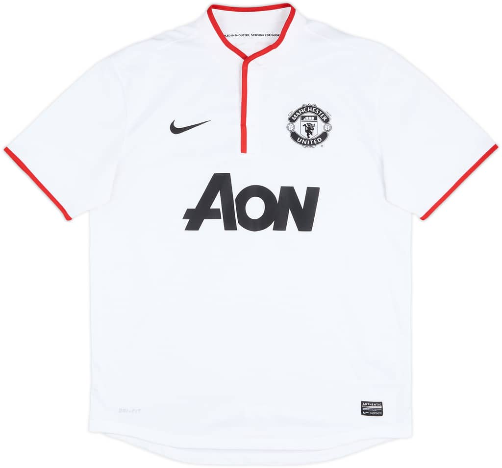 2012-14 Manchester United Away Shirt Carrick #16