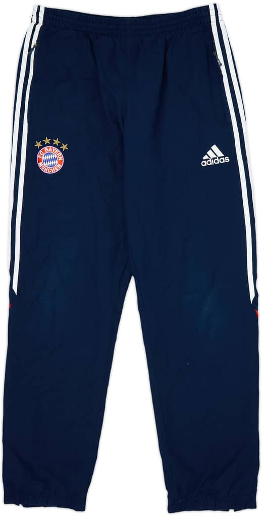 2017-18 Bayern Munich adidas Track Pants/Bottoms - 5/10 - (M)