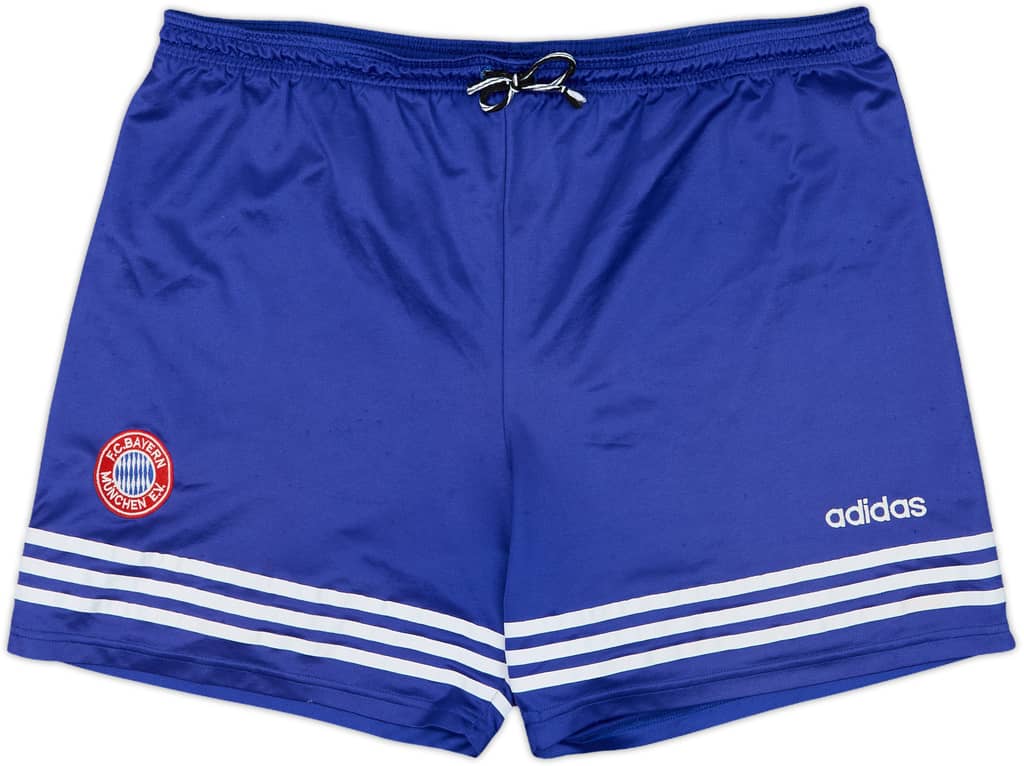 1995-97 Bayern Munich Home Shorts - 7/10 - (XL)