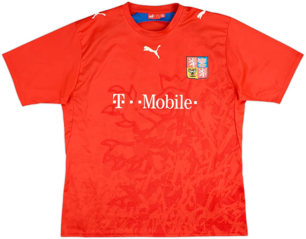 2006-08 Czech Republic Basic Home Shirt - 5/10 - (XL)