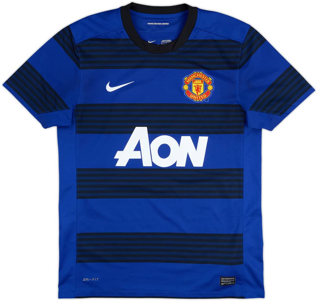 2011-13 Manchester United Away Shirt Carrick #16