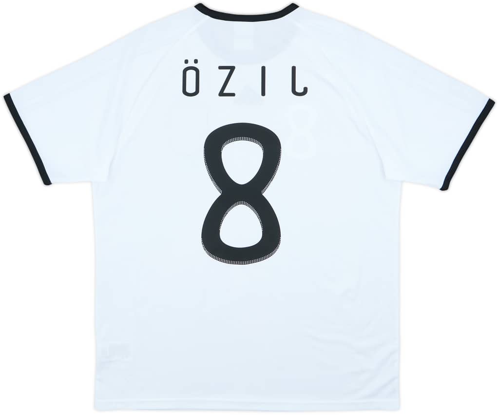 2010-11 Germany Maillot Domicile Ozil #8