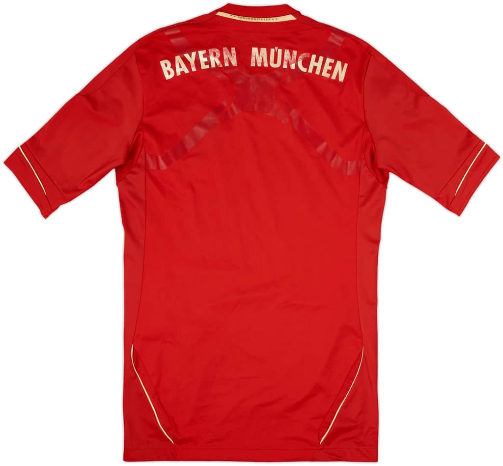 2011-13 Bayern Munich Player Issue TechFit Home Shirt - 5/10 - (L)