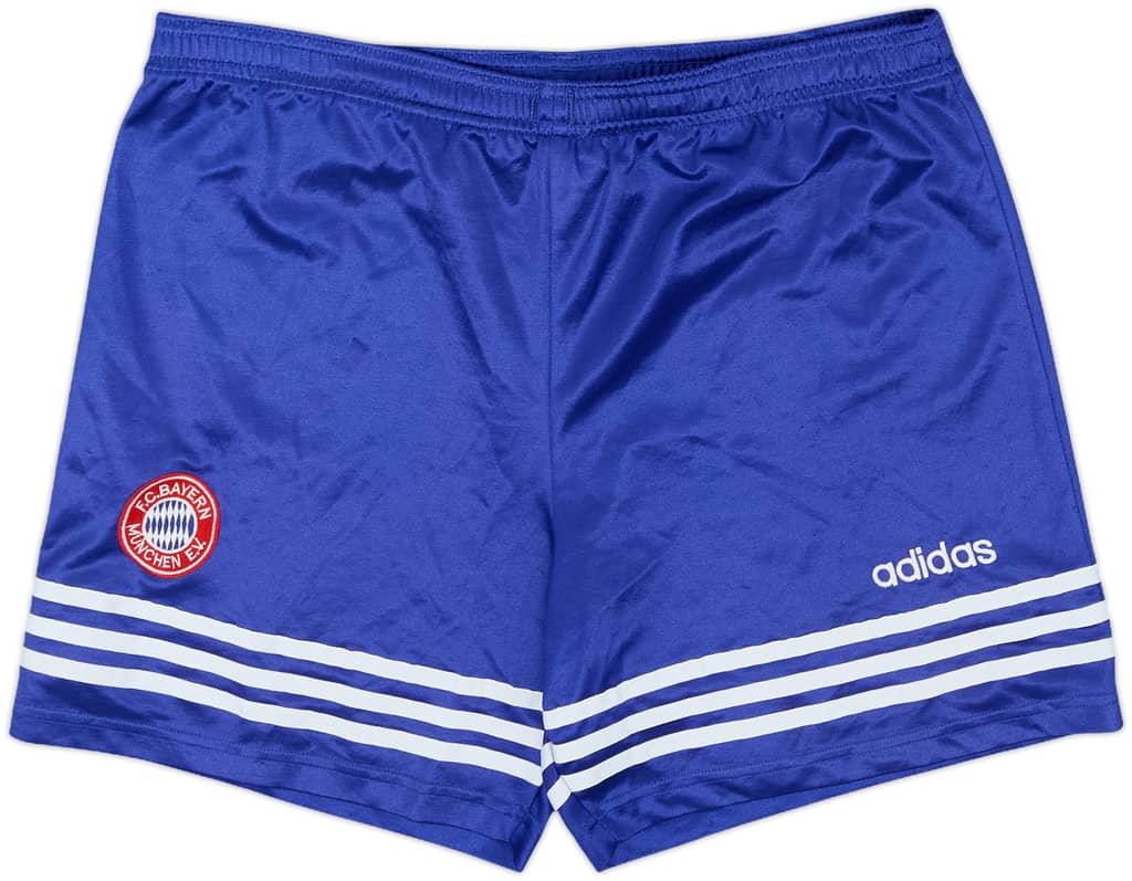 1995-97 Bayern Munich Home Shorts - 5/10 - (S)