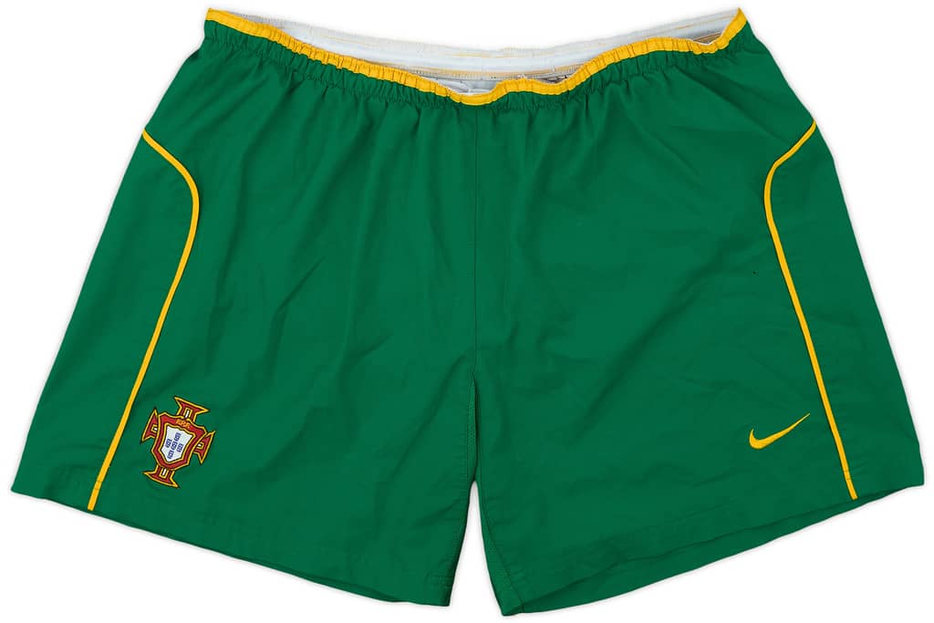 2002-04 Portugal Home Shorts - 5/10 - (L)