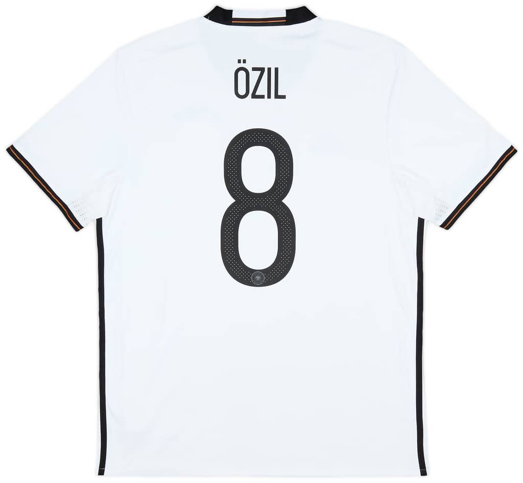2015-16 Germany Home Shirt Ozil #8 - 8/10 - (S)