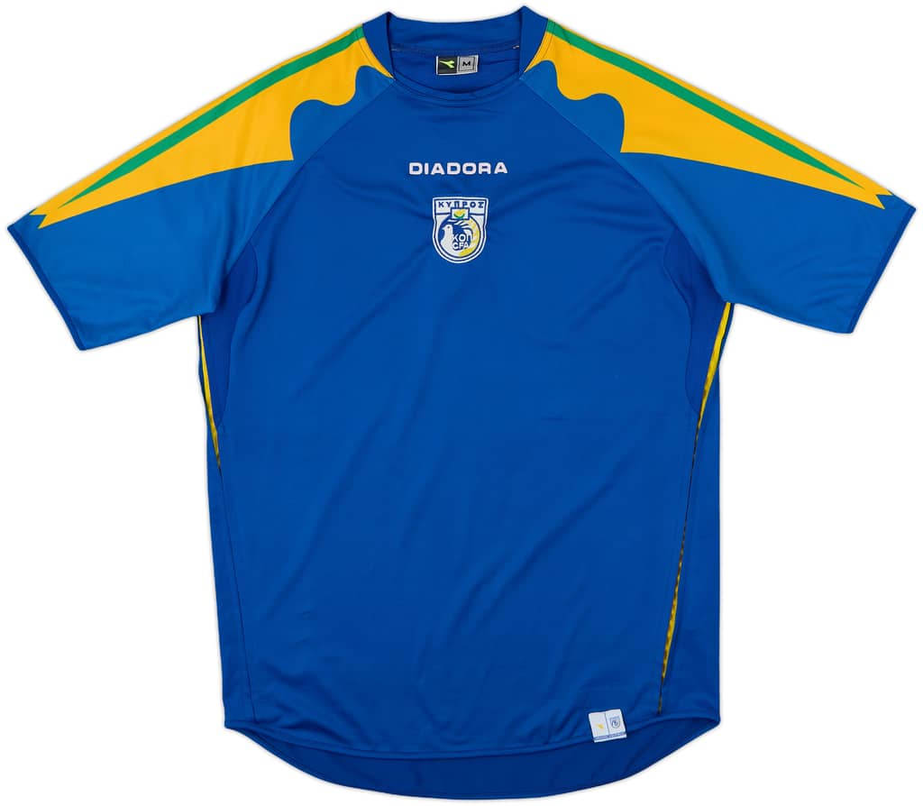 2006-08 Cyprus Home Shirt - 9/10 - (M)