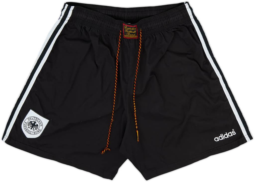 1996-98 Germany Home Shorts - 9/10 - (XL)