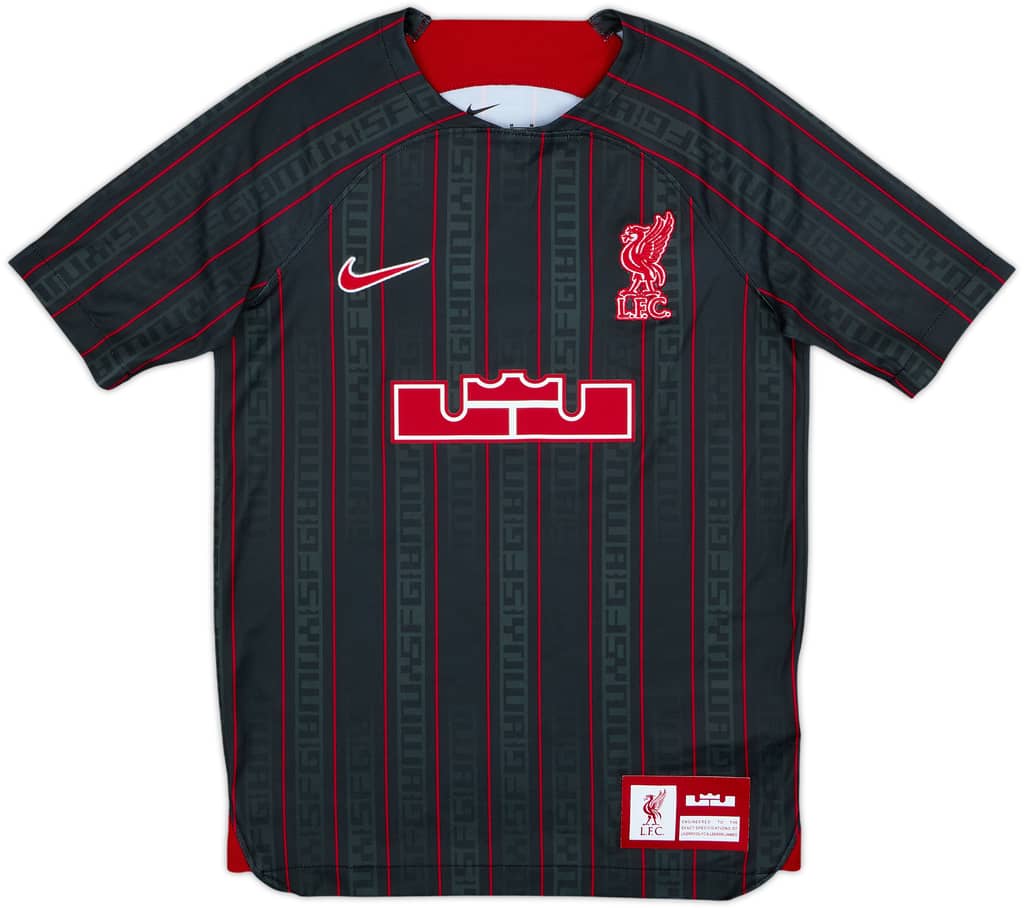 2023-24 Liverpool Nike x LeBron James Training Shirt - 10/10 - (M.Boys)