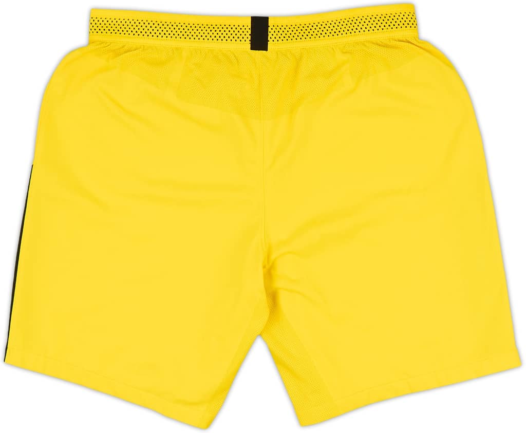 2017-18 Tottenham GK Shorts - 9/10 - (L)