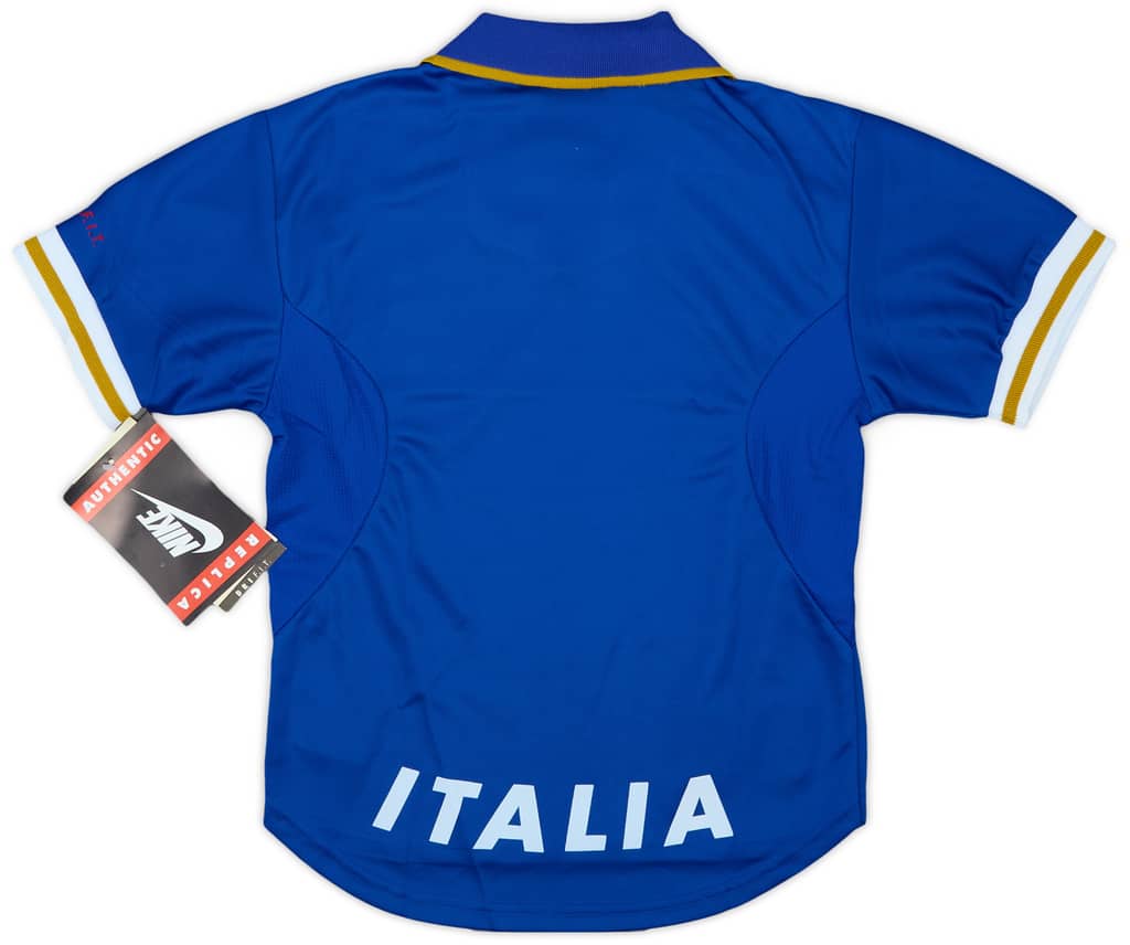 1996-97 Italy Home Shirt (S.Boys)