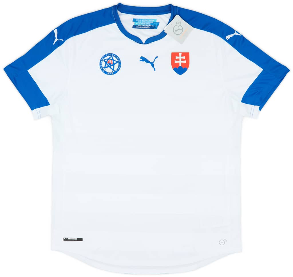 2016-17 Slovakia Home Shirt (XL)